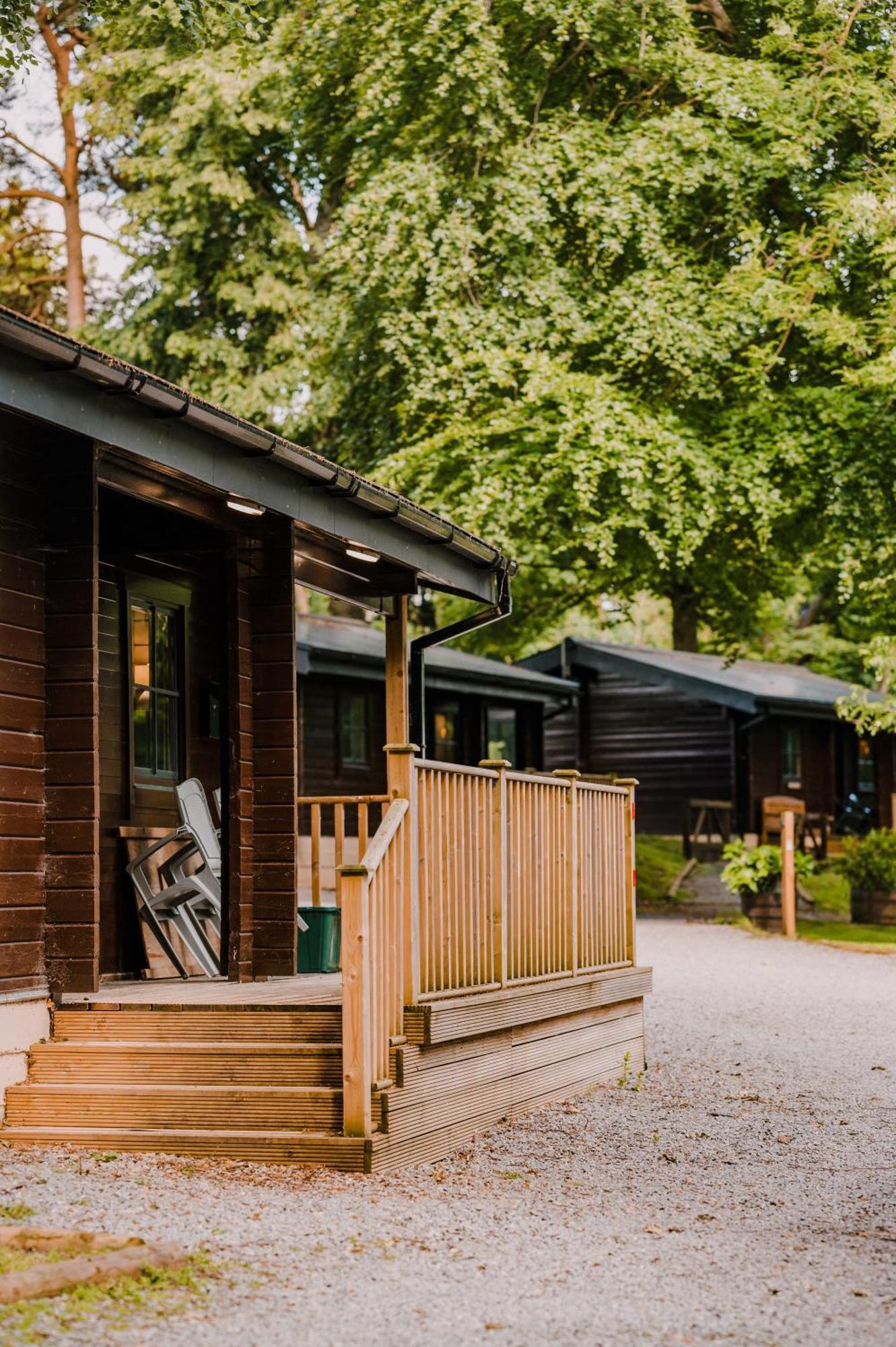 The Jonas Centre Villa Leyburn Bagian luar foto